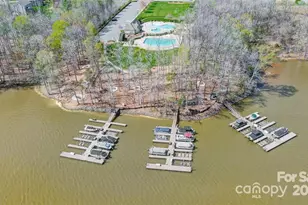 1020 Alicante Ave, Charlotte, NC 28214 - Photo 4