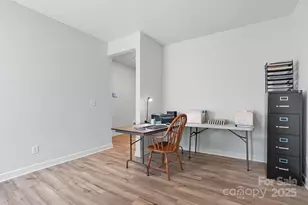 1020 Alicante Ave, Charlotte, NC 28214 - Photo 36