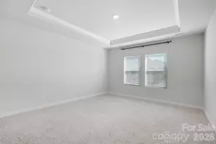 1020 Alicante Ave, Charlotte, NC 28214 - Photo 4