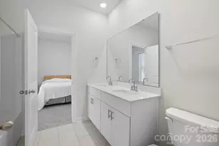 1020 Alicante Ave, Charlotte, NC 28214 - Photo 30