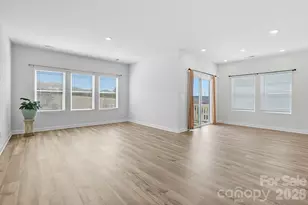 1020 Alicante Ave, Charlotte, NC 28214 - Photo 1