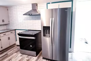 608 W Buford St, Gaffney, SC 29341 - Photo 10