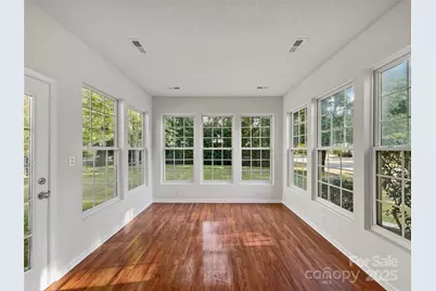 3915 Cameron Run Lane, Matthews, NC 28105 - Photo 18