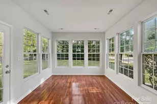 3915 Cameron Run Ln, Matthews, NC 28105 - Photo 18