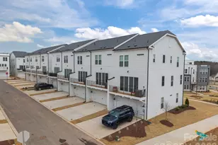 3216 Drift St, Charlotte, NC 28278 - Photo 2