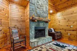 110 Mountain Crest Dr S, Marion, NC 28752 - Photo 10