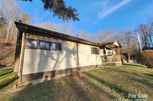 433 Deneen Rd, Burnsville, NC 28714 - Photo 2