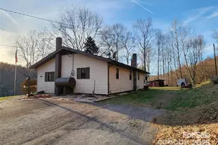 433 Deneen Rd, Burnsville, NC 28714 - Photo 24