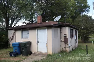 1510 31st St Ct SE, Conover, NC 28613 - Photo 6