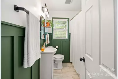 970 W Chapel Road, Asheville, NC 28803 - Photo 4