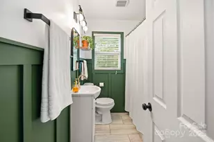 970 W Chapel Rd, Asheville, NC 28803 - Photo 4