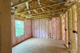 1074 Lyndsey Brook Ct, Lincolnton, NC 28092 - Photo 10