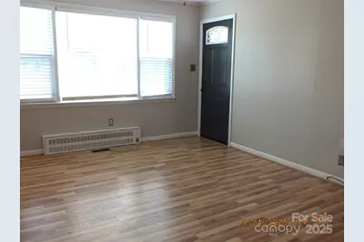 1402 University Drive, Lancaster, SC 29720 - Photo 8