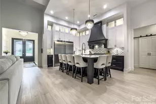 668 Players Ridge Rd, Hickory, NC 28601 - Photo 4