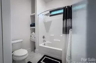 668 Players Ridge Rd, Hickory, NC 28601 - Photo 26