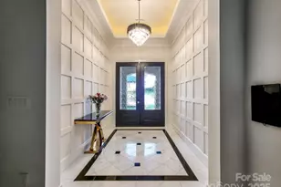 668 Players Ridge Rd, Hickory, NC 28601 - Photo 2