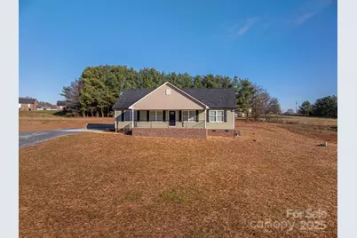 2984 W Nc 27 Highway, Lincolnton, NC 28092 - Photo 2