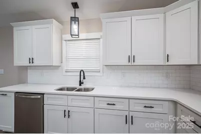 2984 W Nc 27 Highway, Lincolnton, NC 28092 - Photo 10