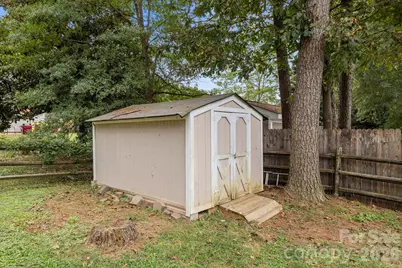 7601 Swedish Ivy Lane, Charlotte, NC 28227 - Photo 28