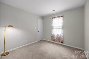 7601 Swedish Ivy Ln, Charlotte, NC 28227 - Photo 18