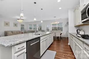 2002 Trindle Vine Ln, Waxhaw, NC 28173 - Photo 4