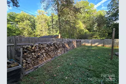 152 Colonial Heights Lane, Statesville, NC 28625 - Photo 8