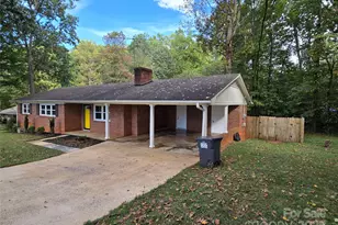 152 Colonial Heights Ln, Statesville, NC 28625 - Photo 4