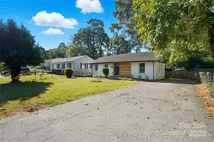 1620 Academy St, Charlotte, NC 28205 - Photo 2