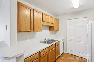 3944 Town Center Rd, Harrisburg, NC 28075 - Photo 12