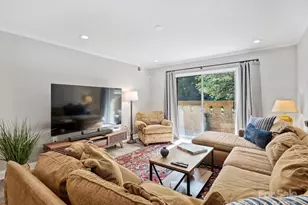 4747 Hedgemore Dr, Charlotte, NC 28209 - Photo 4