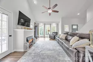 86 Sharon Valley Dr, Hickory, NC 28601 - Photo 8