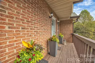 86 Sharon Valley Dr, Hickory, NC 28601 - Photo 6