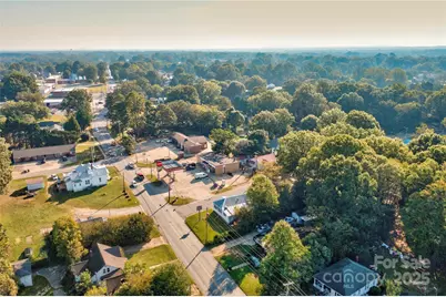 801 W Church Street, Cherryville, NC 28021 - Photo 6