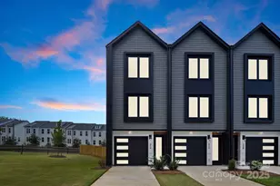 216 Mattoon St, Charlotte, NC 28216 - Photo 2