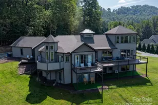 639 Byers Cove Rd, Hendersonville, NC 28792 - Photo 2