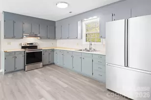 2346 Buffalo Shoals Rd, Statesville, NC 28677 - Photo 8