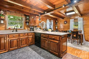 61 Honeycutt Ln, Nebo, NC 28761 - Photo 2