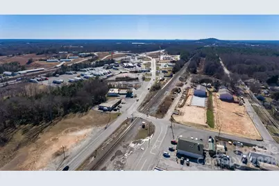 218 S Main Street, Grover, NC 28073 - Photo 20