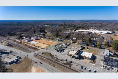 218 S Main Street, Grover, NC 28073 - Photo 18