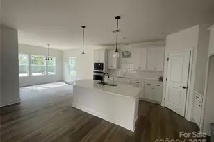 4032 Grommet Ct, Matthews, NC 28105 - Photo 16