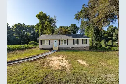 907 E 4th Avenue, Gastonia, NC 28054 - Photo 2