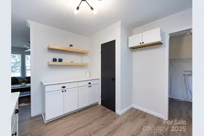 907 E 4th Avenue, Gastonia, NC 28054 - Photo 16