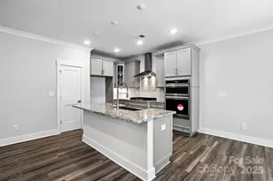 839 Allendale Cir, Rock Hill, SC 29732 - Photo 8