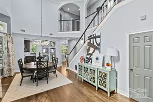 224 Wendover Heights Cir, Charlotte, NC 28211 - Photo 2