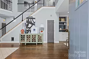 224 Wendover Heights Cir, Charlotte, NC 28211 - Photo 4