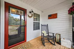 312 Flatrock St, Clover, SC 29710 - Photo 4