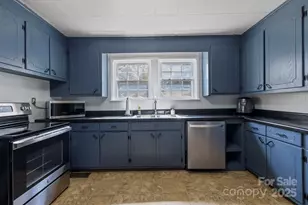 187 Oakridge Dr, Forest City, NC 28043 - Photo 14