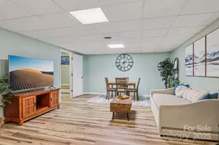 16 Amber Dr, Horse Shoe, NC 28742 - Photo 38