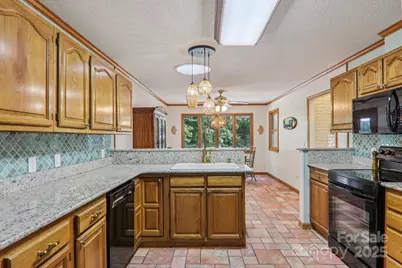 16 Amber Drive, Horse Shoe, NC 28742 - Photo 16