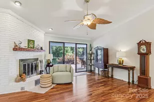 16 Amber Dr, Horse Shoe, NC 28742 - Photo 12